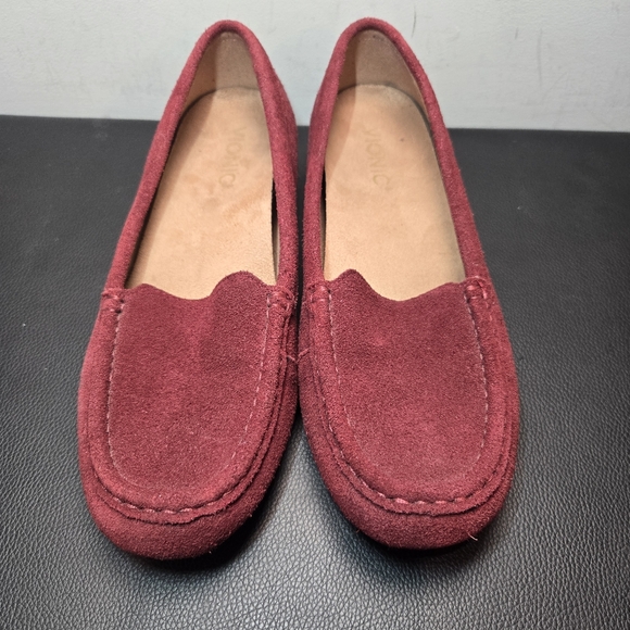 Vionic Debbie Loafers Women's 8 Burgundy Red Suede Flats Slip Ons - Picture 2 of 11